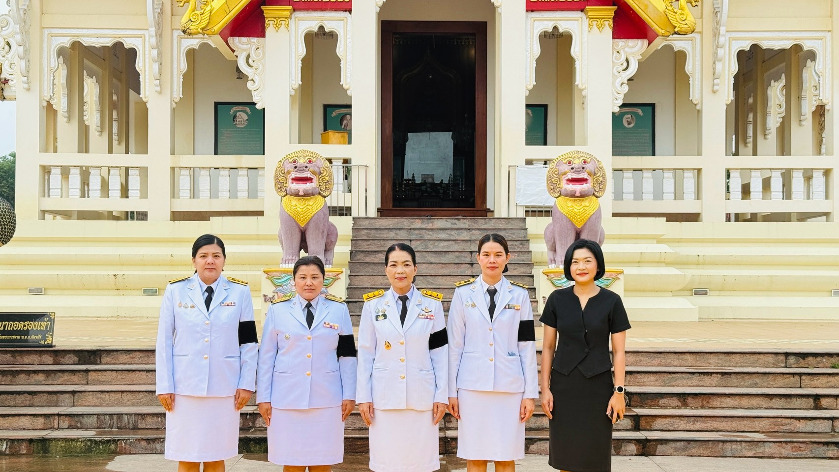title - ส.ป.ก.ยโสธร ร่วมพิธีบำเพ็ญกุศลและทำบุญตักบาตร เนื่องในวาระครบ 100 วัน (สตมวาร) เพื่อถวายเป็นพระกุศลแด่ สมเด็จพระเจ้าลูกเธอ เจ้าฟ้าพัชรกิติยาภาฯ